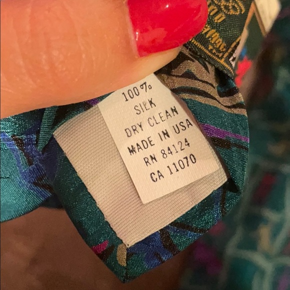 Collectibles 1996 Olympics Silk Scarf Bundle - Picture 4 of 4